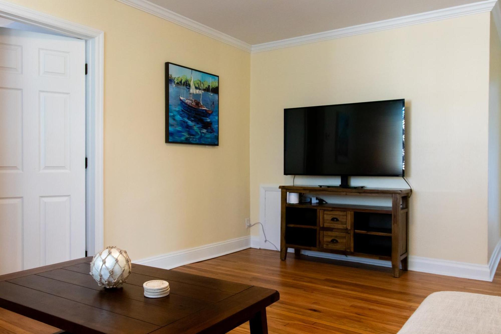 Walk To The Beach! Two Bedroom Unit In The Heart Of Jax Beach Jacksonville Beach Extérieur photo